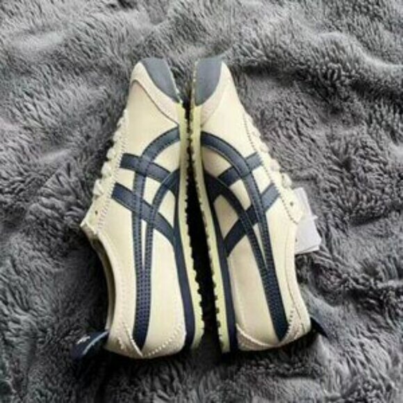 Onitsuka Tiger Mexico 66 ASICS Sneaker Shoes - Picture 1 of 6